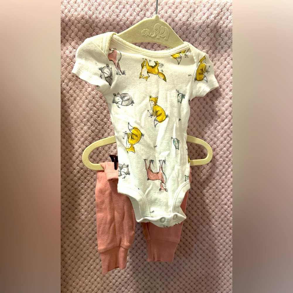 Newborn outfit